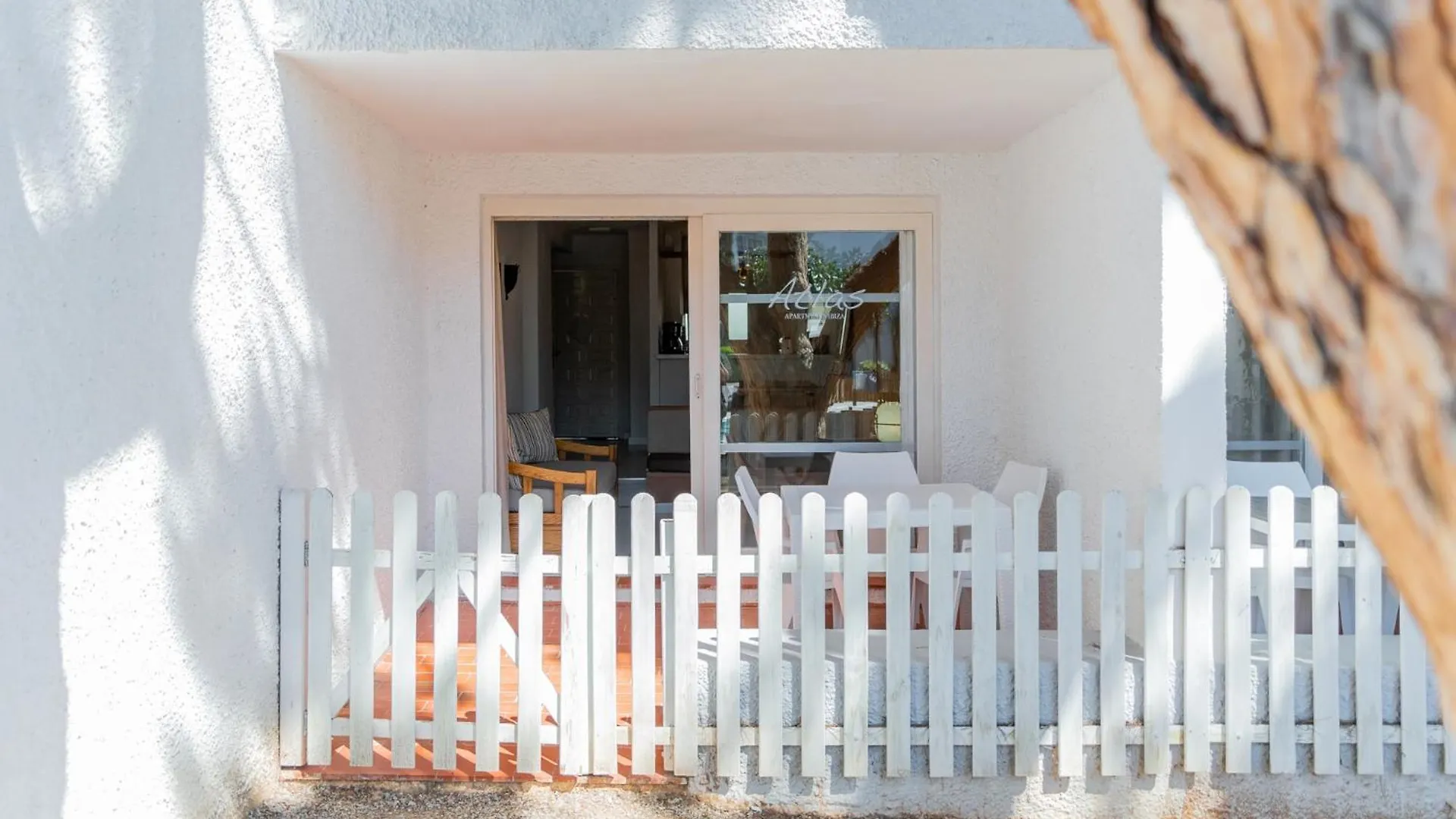 Atlas Apartments Ibiza Santa Eularia des Riu Spanje
