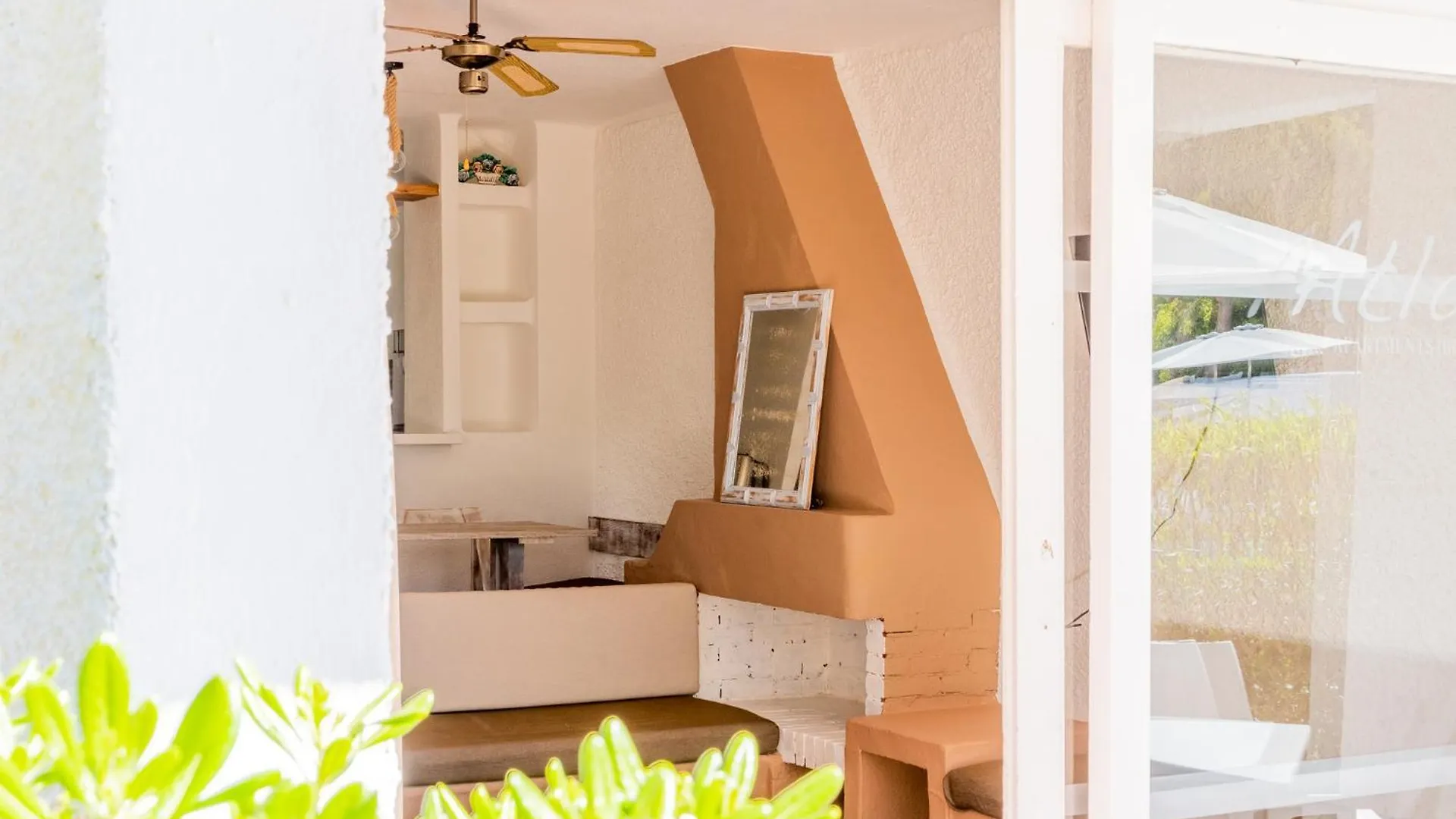 Atlas Apartments Ibiza Santa Eularia des Riu 0*,