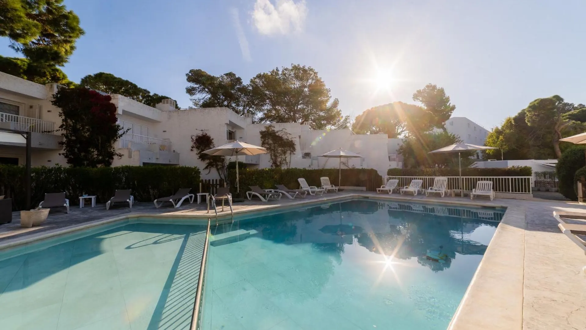 Atlas Apartments Ibiza Santa Eularia des Riu Spanje
